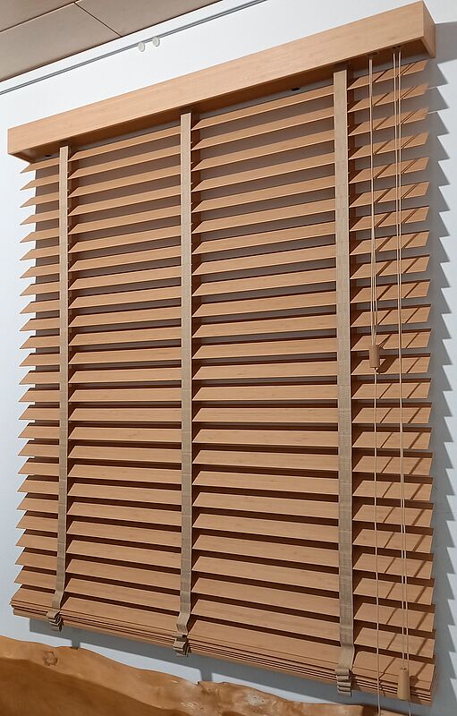 Echtholzjalousie ganz
